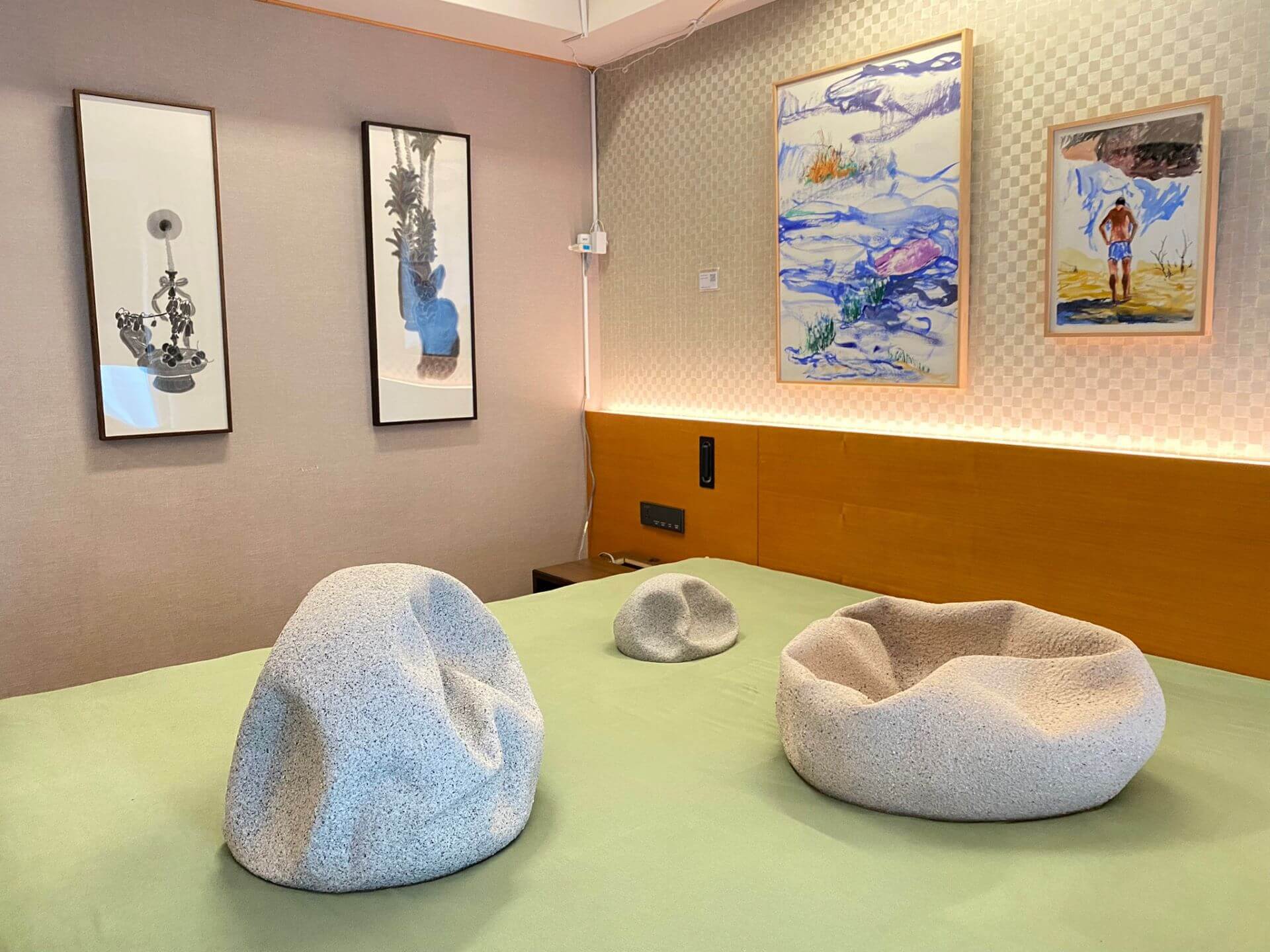 安卓藝術展間一景。（本刊資料室）