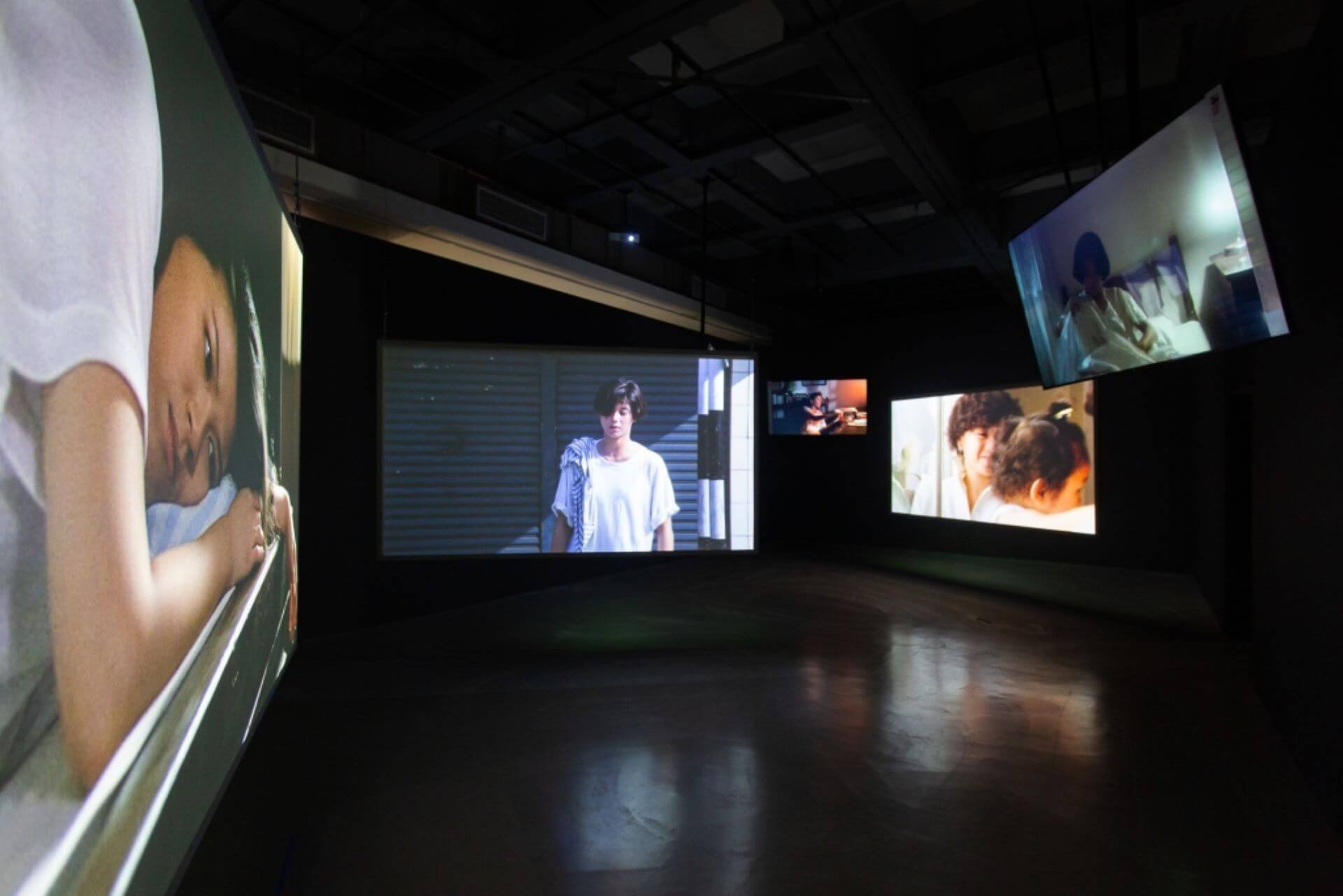 2023年北美館「一一重構:楊德昌」:「城市探索者」展區一景。(臺北市立美術館提供)