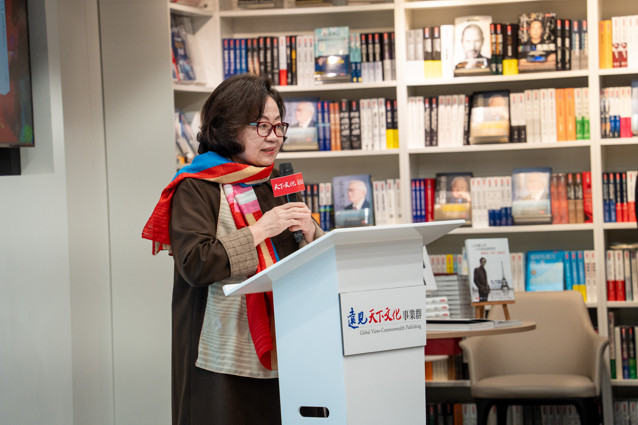前臺灣公廣集團董事長陳郁秀於《江賢二：以美淨化人心》新書發表會現場。（圖／天下文化提供）