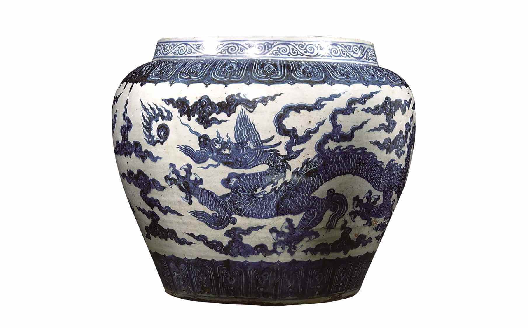 圖3 明正統 景德鎮窯〈青花雲龍紋大缸〉，高65.5公分，徑77.5公分，上海博物館藏。