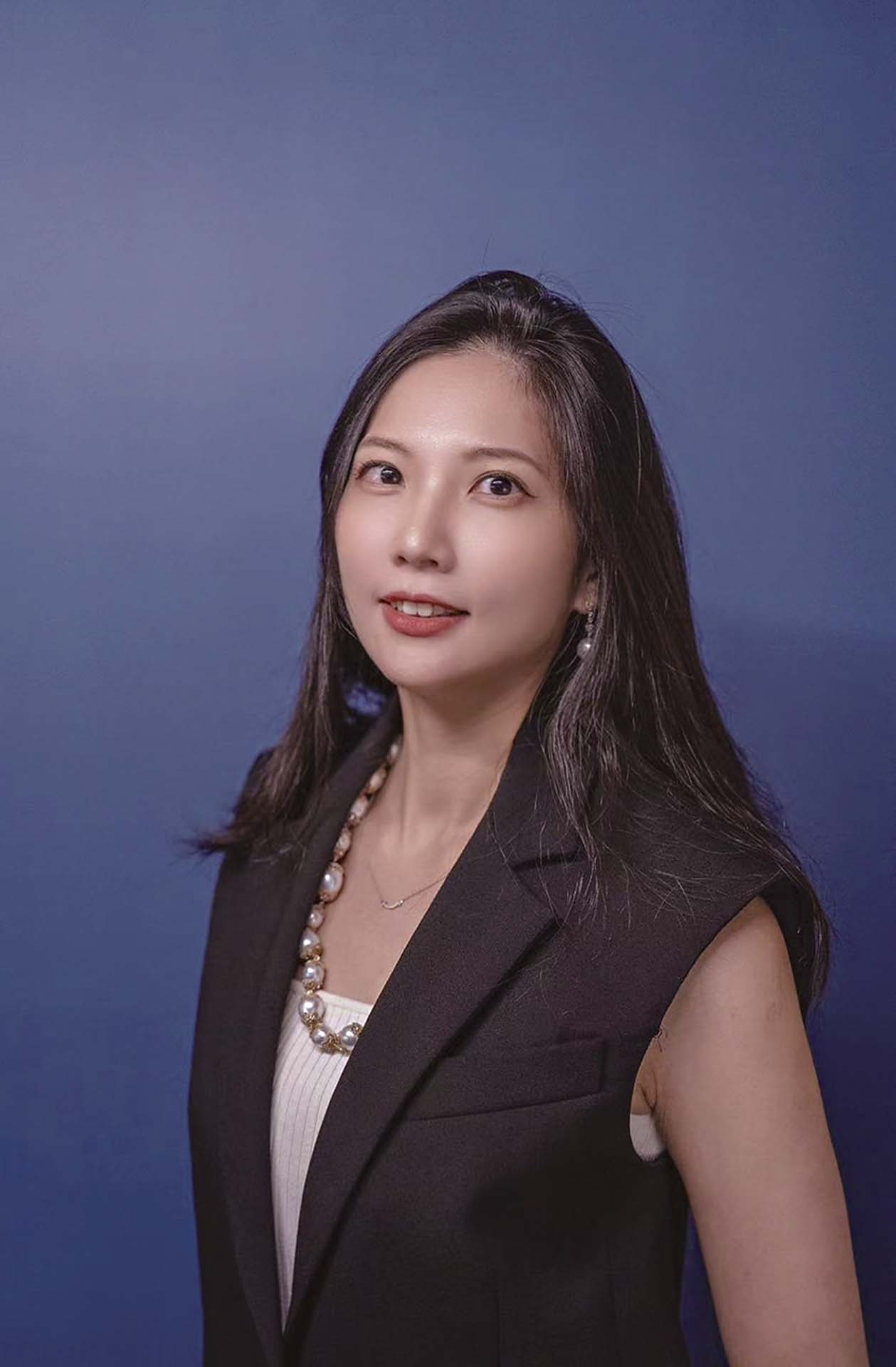 保利香港拍賣現當代藝術部門主管許維筑。(保利香港拍賣提供)