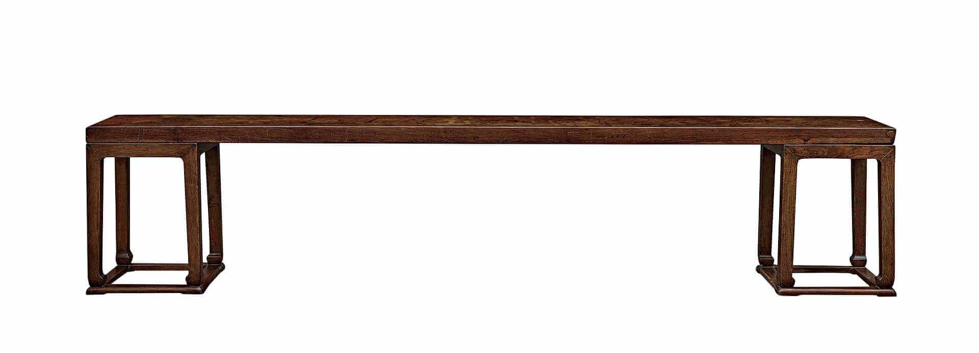 5000萬門檻搆不到？十大拍品地點轉移？──2024工藝品十大，海外市場強勢