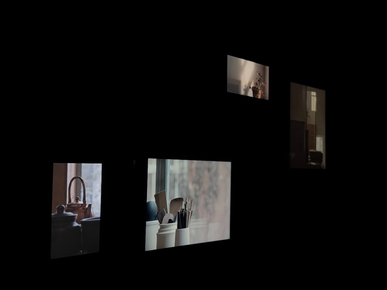 坂本龍一、Zakkubalan，《async–volume》，2017。（攝影／鄭禹彤）