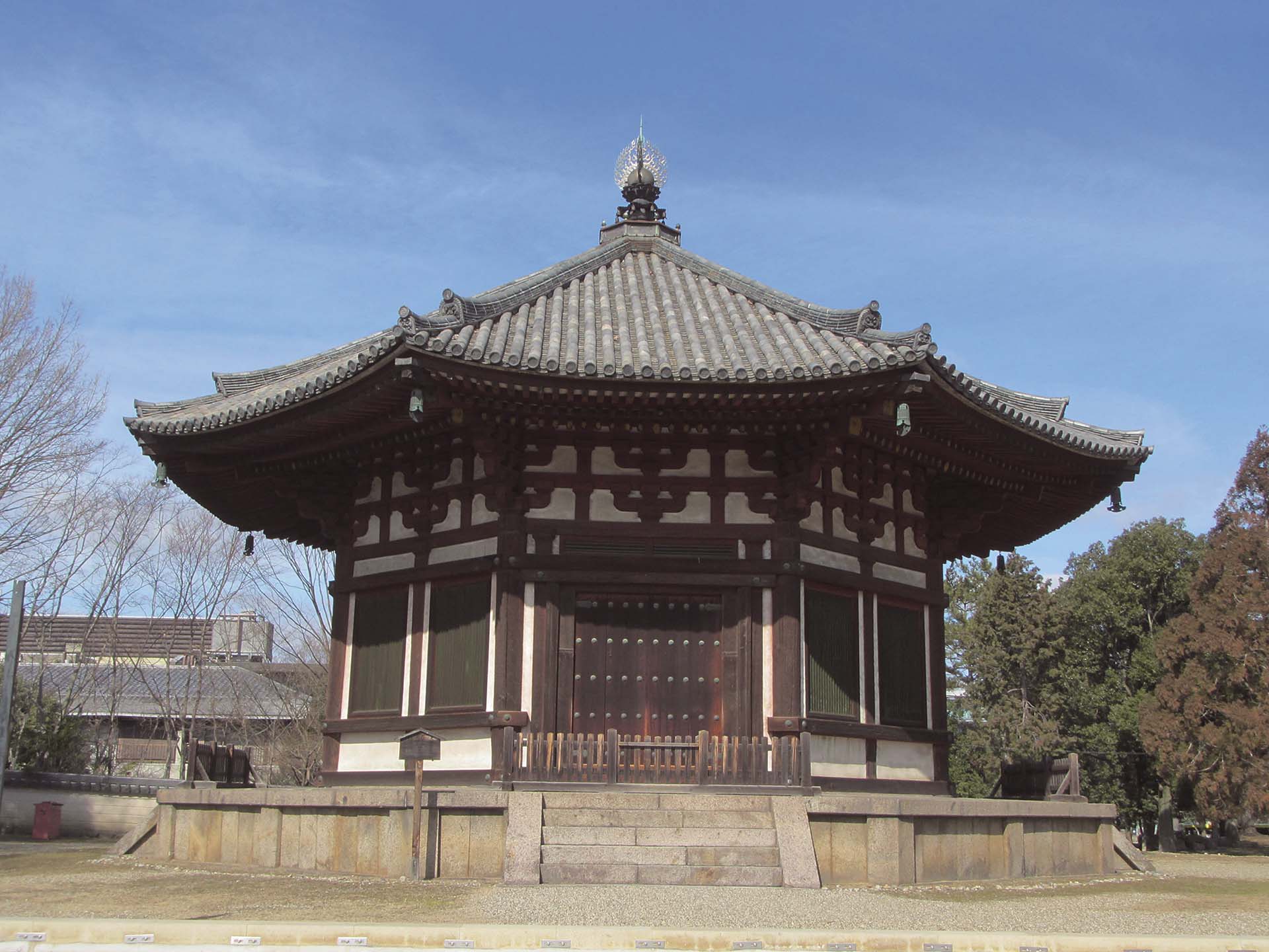 興福寺北円堂。圖取自Wikimedia Commons。©Nekosuki