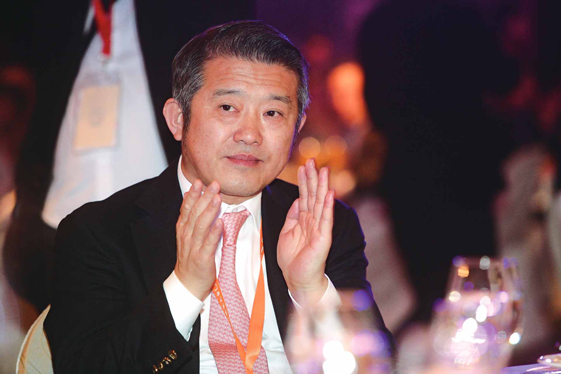 泰康人壽董事長陳東升於十九年前創辦中國嘉德拍賣，身兼嘉德董事長。他本身亦是經典油畫的收藏大家。（攝影／吳東岳）