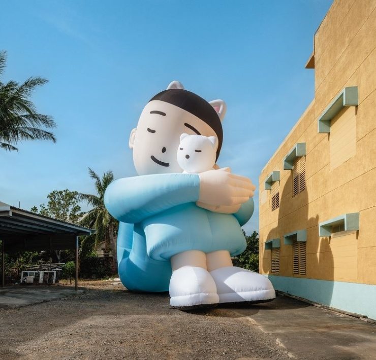 屏東看海美術館戶外展覽「怪獸代班」來海口港捕捉巨型怪獸的萌樣！