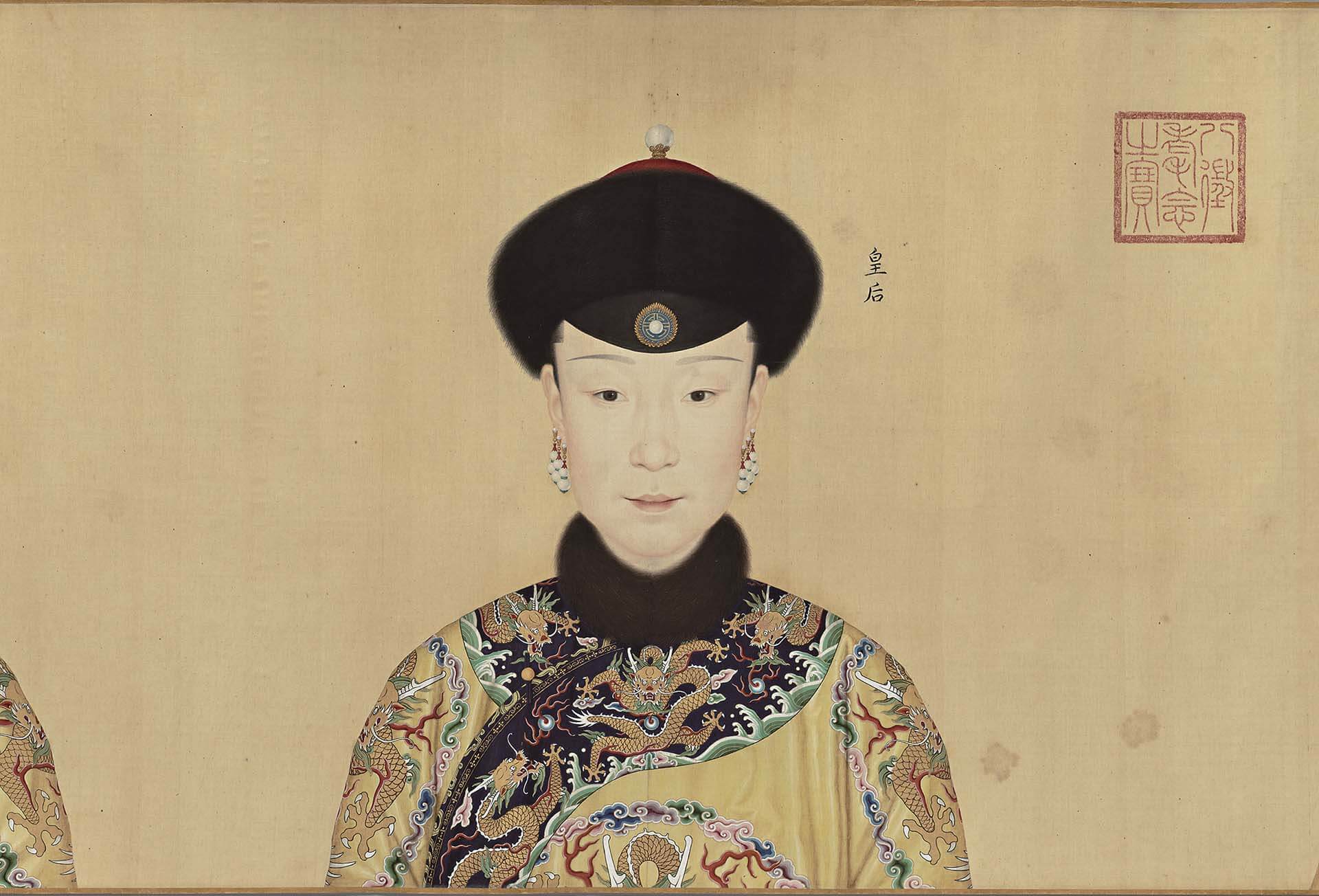 圖5 清乾隆 郎世寧〈心寫治平圖〉富察氏畫像，絹本設色，全卷53.8×1154.5公分，克里夫蘭藝術博物館藏。©Public Domain