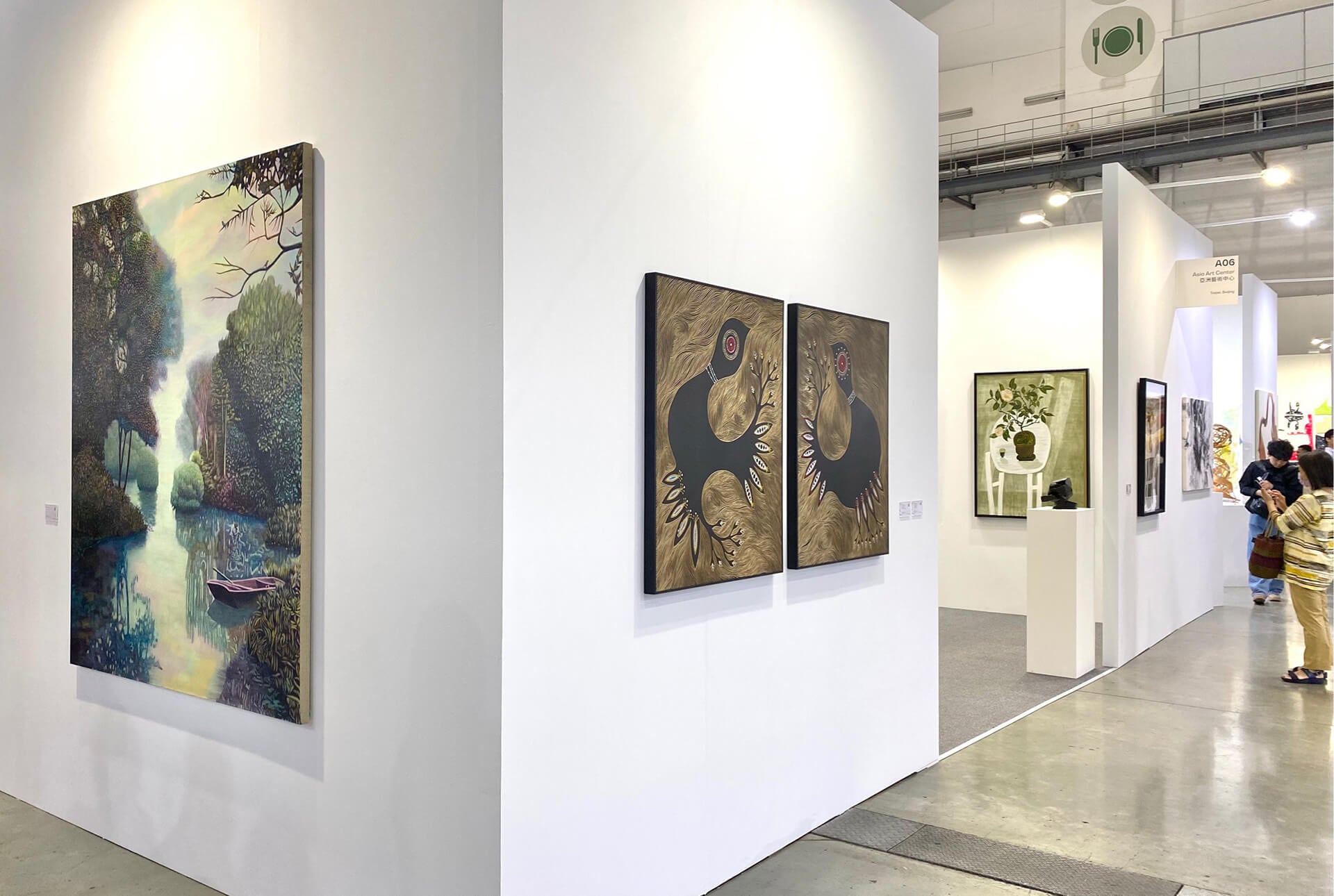 亞洲藝術中心於2025台北當代展位風景。（本刊資料室）