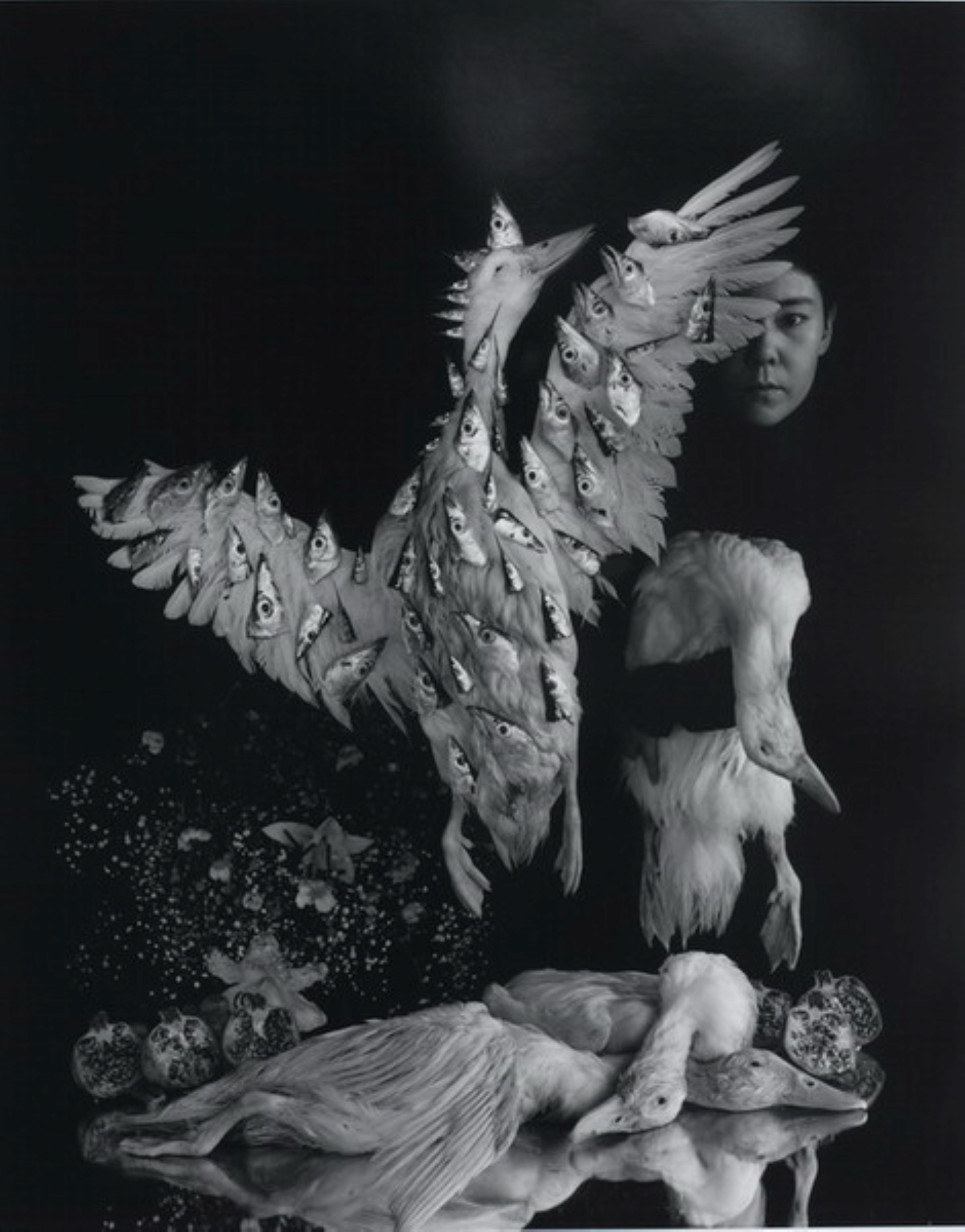 今道子｜Self-portrait＃4 黑白攝影 1994 翻攝自《Still Lifes》