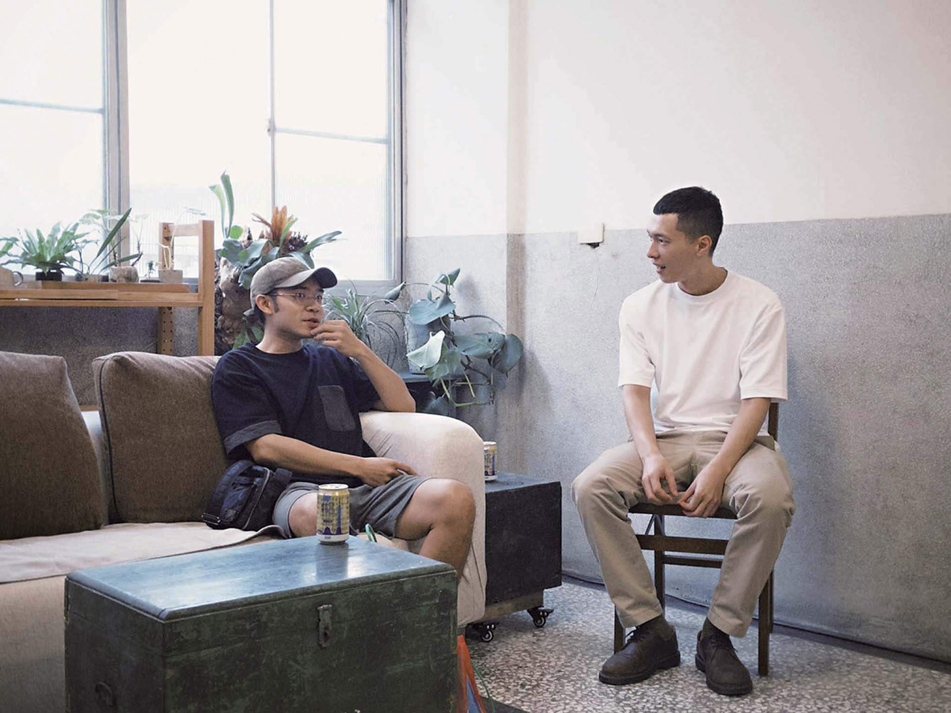 圖為藝術家李杰恩。若人生能重來，他想念理科，以數學邏輯重新理解創作，認為創作與科學皆為追求真理的不同路徑。不是為轉行工程師，而是為換個角度創作—他這人真的是滿瘋的。（李杰恩提供）