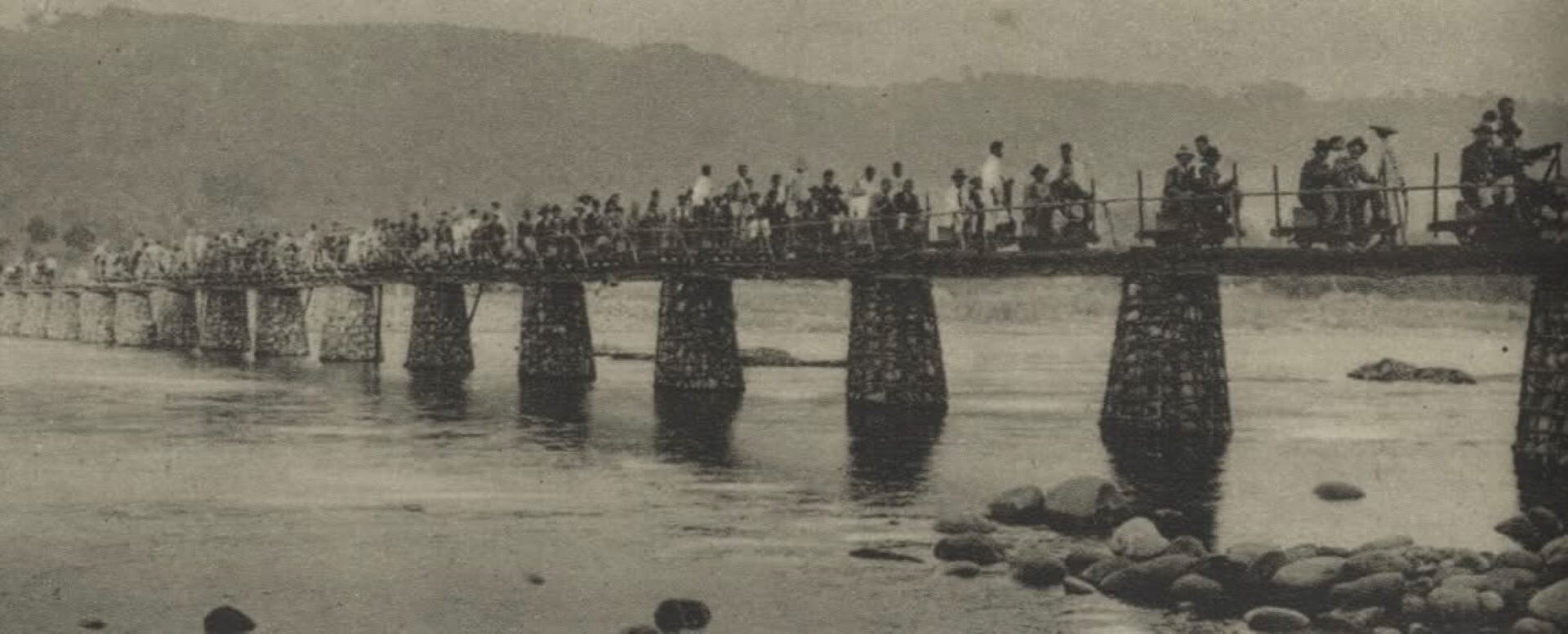 1914年重建後的大溪橋。（《臺灣紹介最新寫真集》，1931）