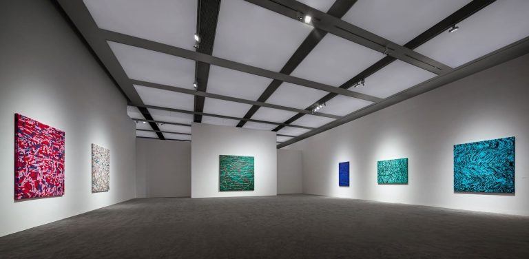 【ART TAIPEI 2025】季豐軒三十載淬鍊：在市場詭變中，以「真誠」突圍藝術新戰局