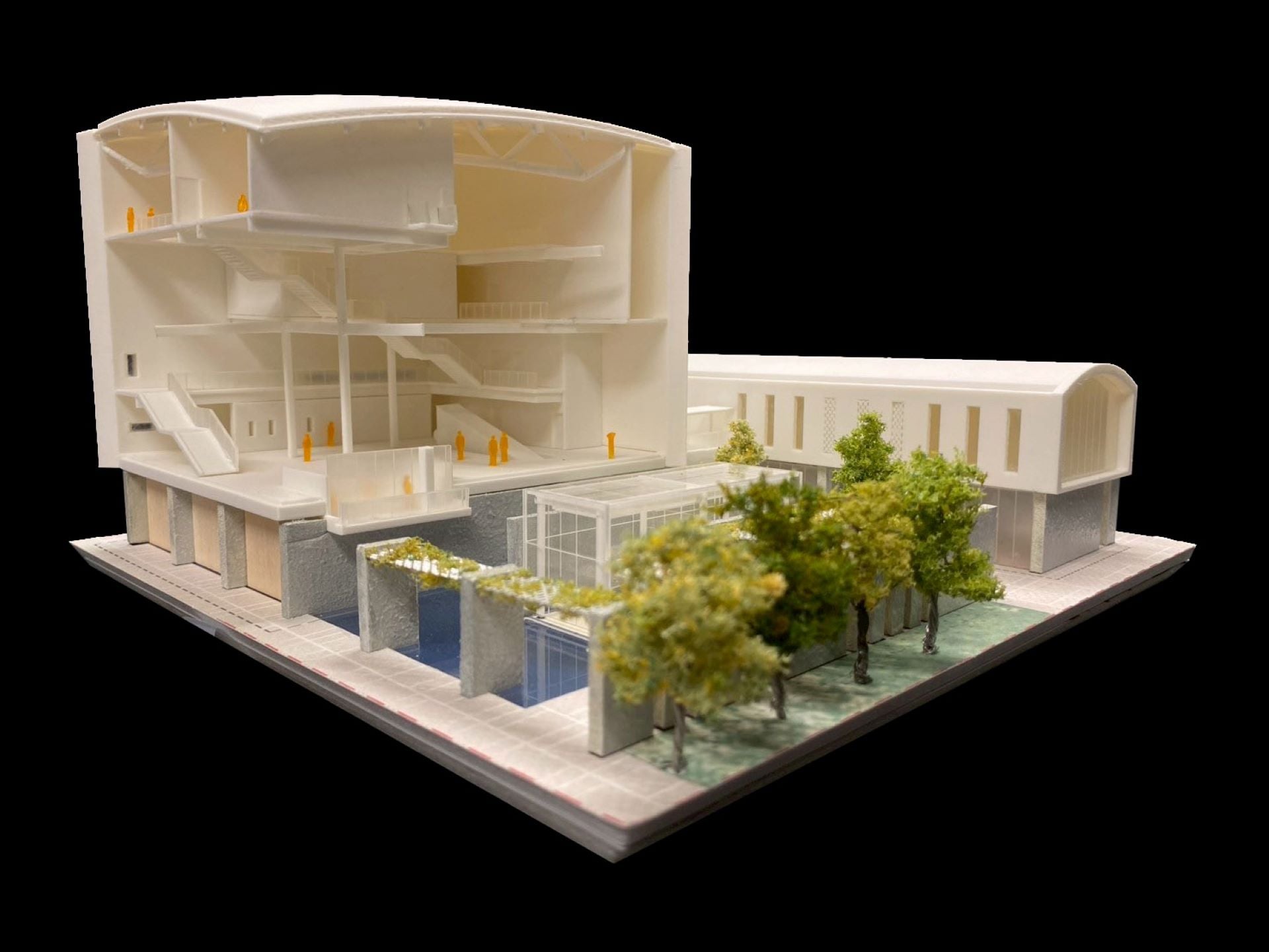LB07 館建築模型，一樓為大廳與庫房空間，展廳從二樓開始。（姚仁喜｜大元建築工場提供）