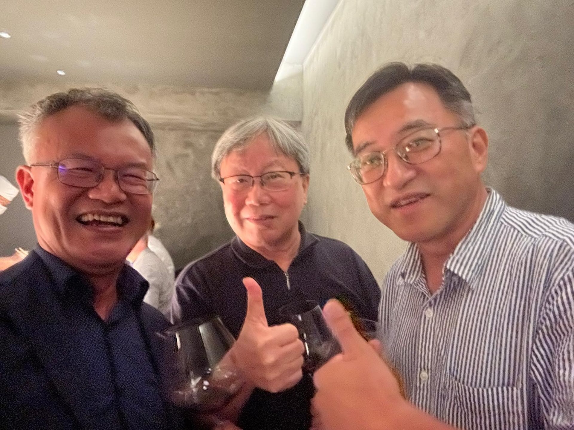 謝宏亮遍訪賢士，組織跨域、跨界、跨菁英的美術館理事會，作為後盾。圖為謝宏亮與兩位清華副校長合影。左起為：簡禎富、謝宏亮、張祥光。（謝宏亮提供）
