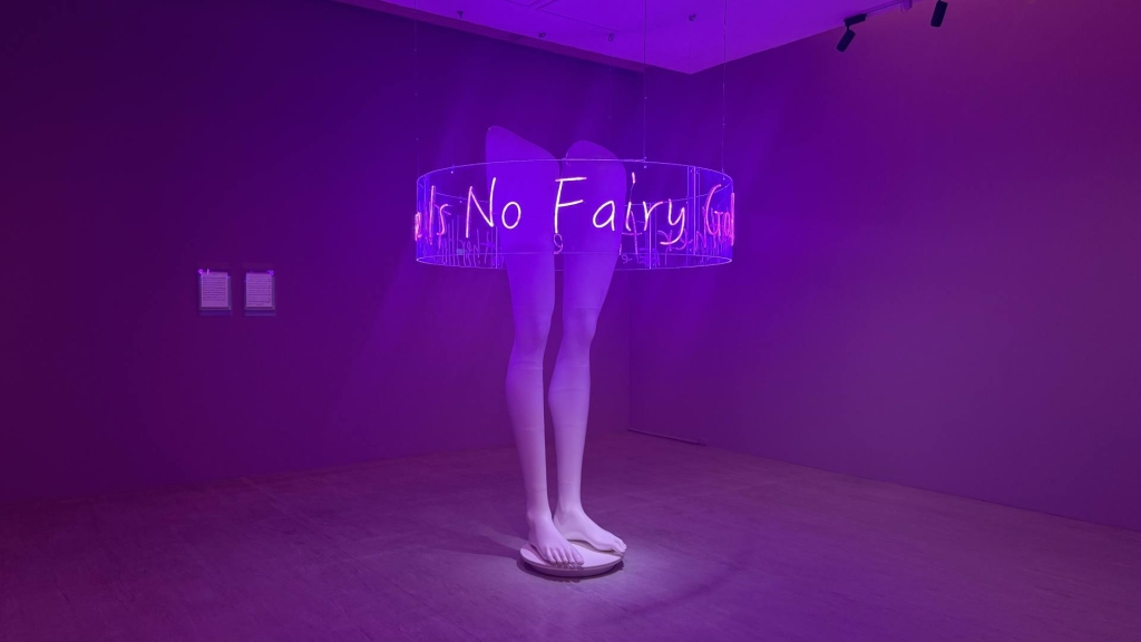優選獎得主陳彥齊《這裡沒有神仙教母》展區風景。（本刊資料室，攝影／李京樺）