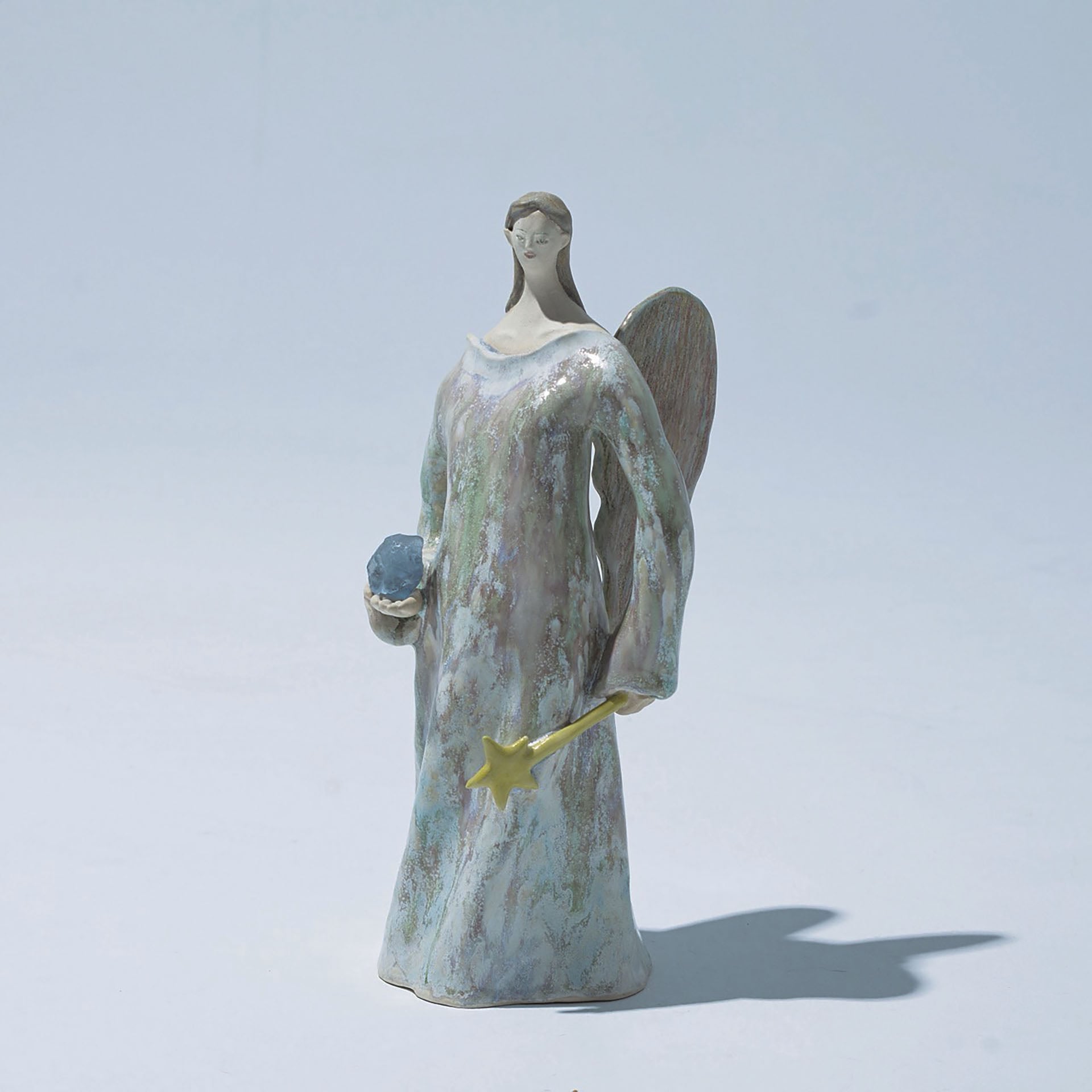 張舒嫻｜大天使 陶瓷 13×18×26 cm 2023 張舒嫻提供