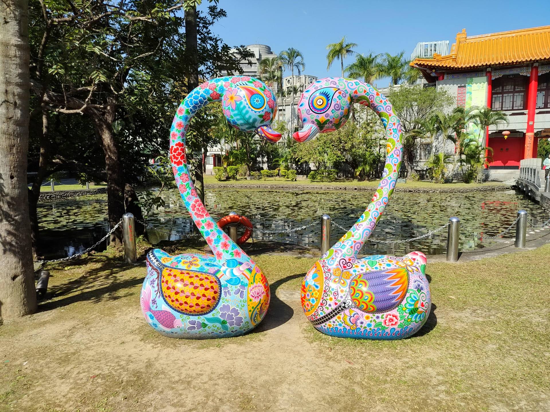 「鏡花蟲洞宴」展場風景。（本刊資料室）