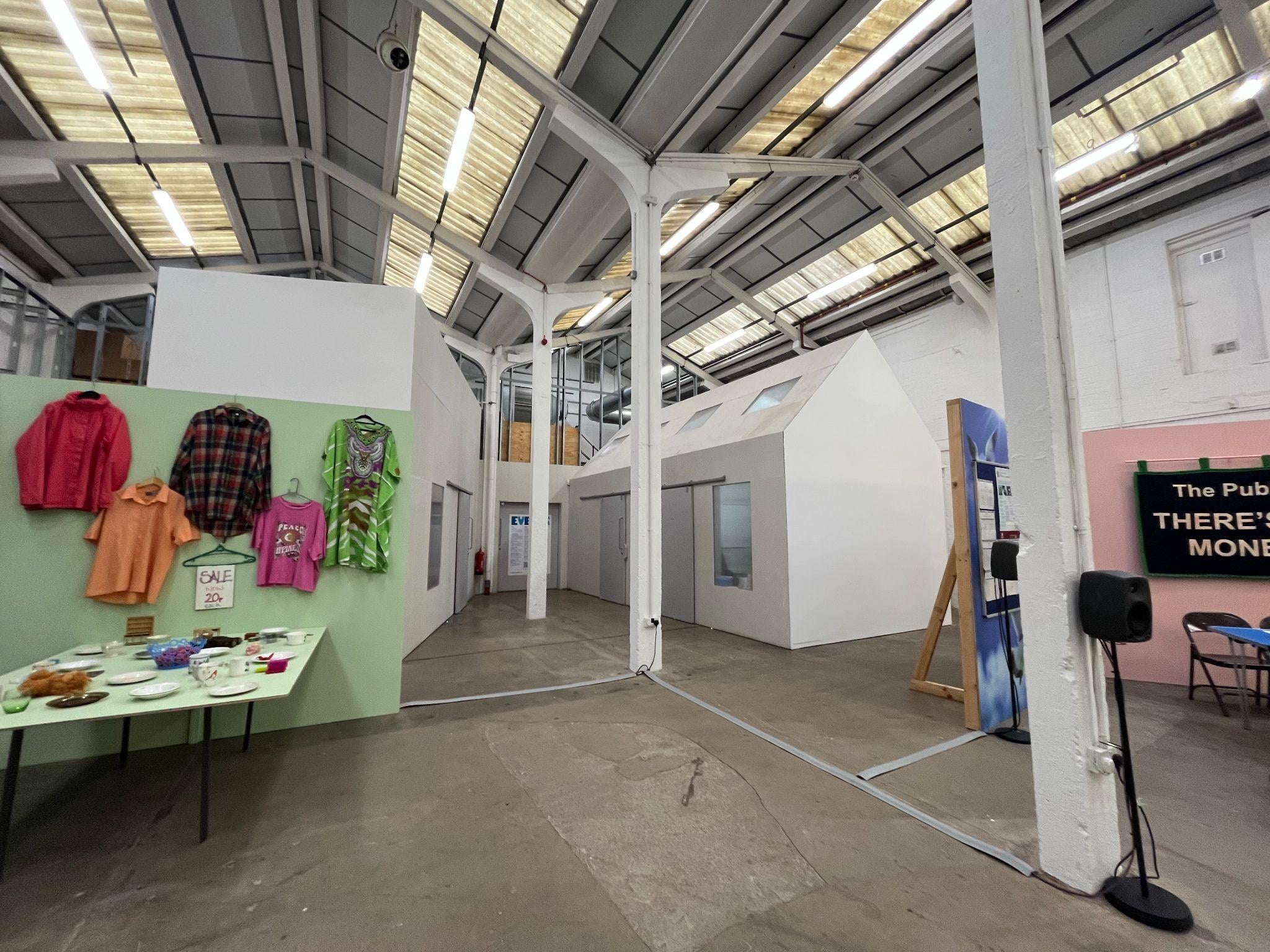 Eastside Project的辦公空間及工作室由團隊親自設計製作。（攝影／劉依盈）