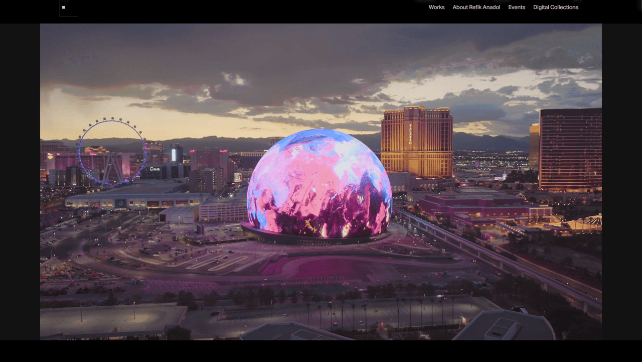 《Machine Hallucinations: Sphere》創造出的城市奇觀（圖／Refik Anadol 官網）