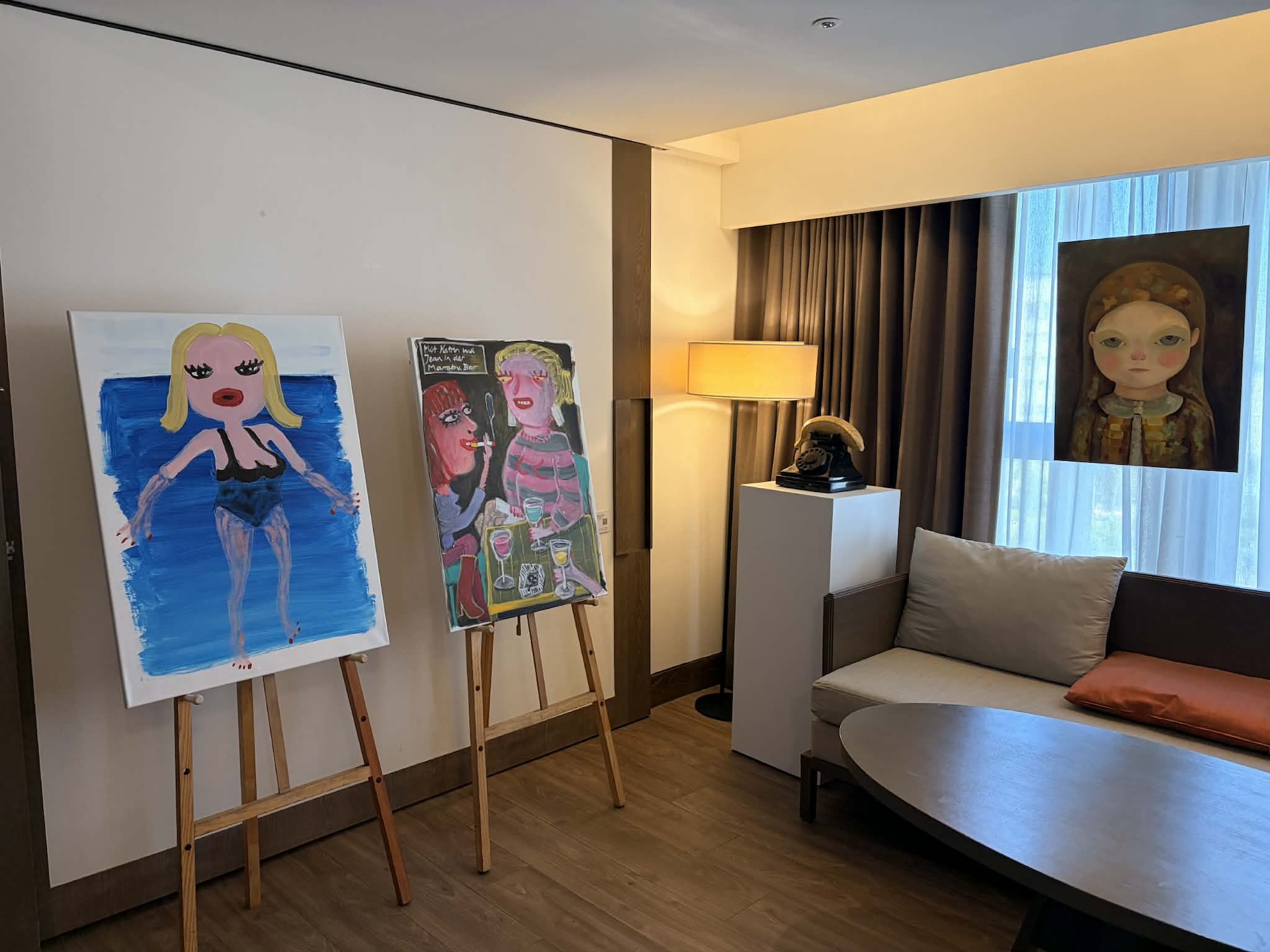 丁丁藝術空間於2026台南藝術博覽會Room 700 701展覽一景。(丁丁藝術空間提供)