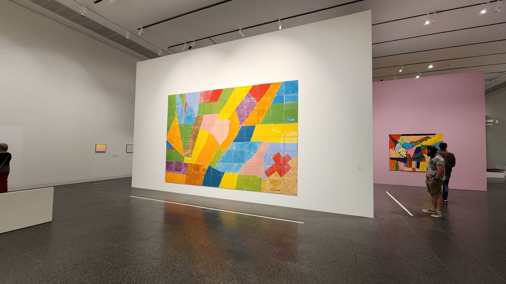 2023年，一檔在德國展出的艾特爾．阿德南（Etel Adnan）回顧展。（高森信男／攝影）