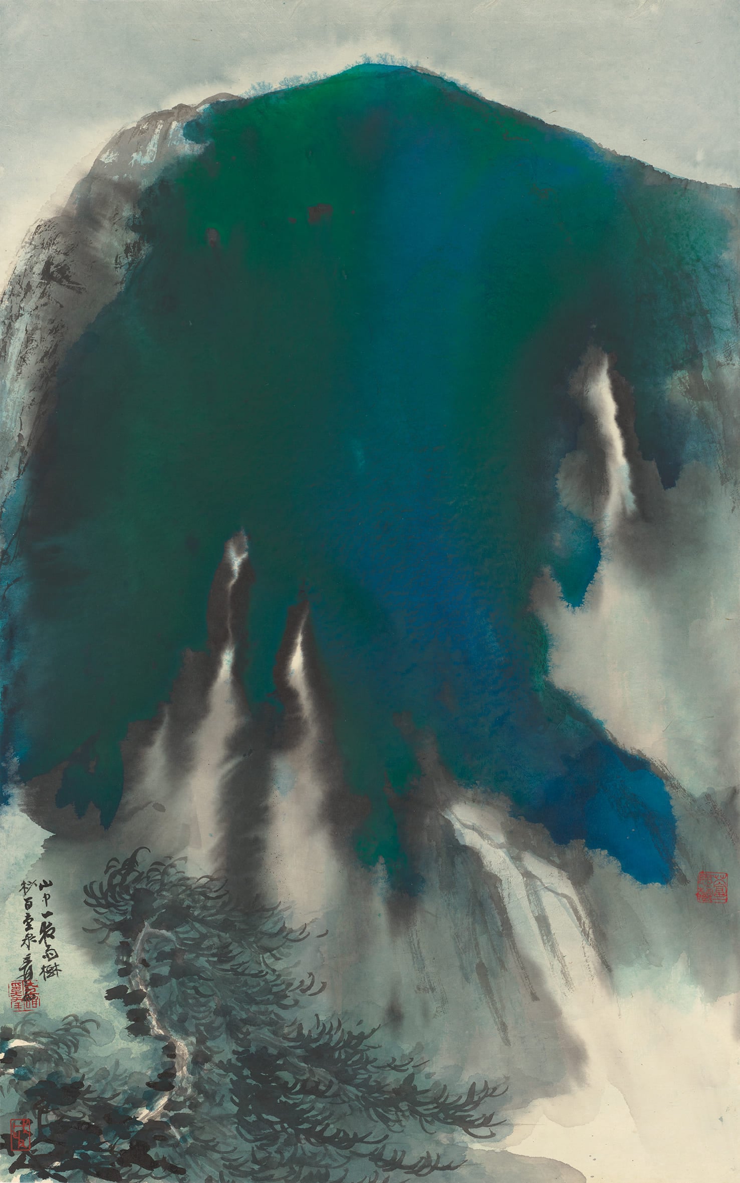 張大千，《青山飛瀑》，水墨設色紙本鏡框，95 × 60 cm，1968。預估價：19,000,000-28,000,000 新台幣。（羅芙奧提供）