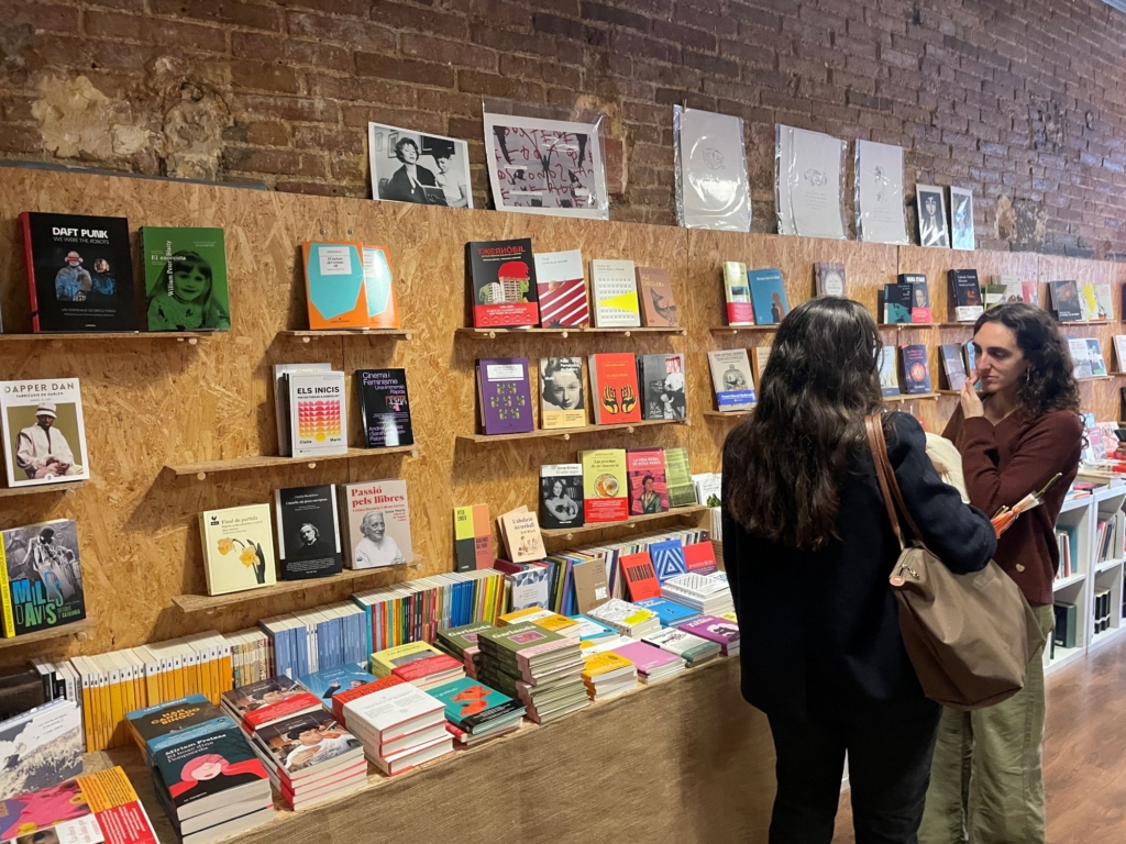 La Carbonera書店大多選書以女性主義為主題。
