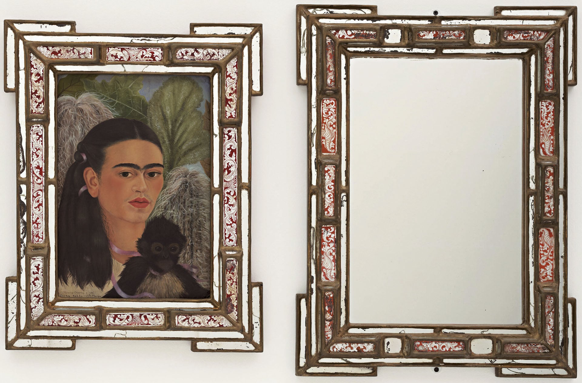 芙烈達．卡蘿｜Fulang-Chang and I 油彩、木板、鏡面裝置（含彩繪鏡框） 左：56.5×44.1×4.4cm；右：64.1 × 48.3 × 4.4 cm 1937年作（1939年後組裝）攝影／John Wronn The M…