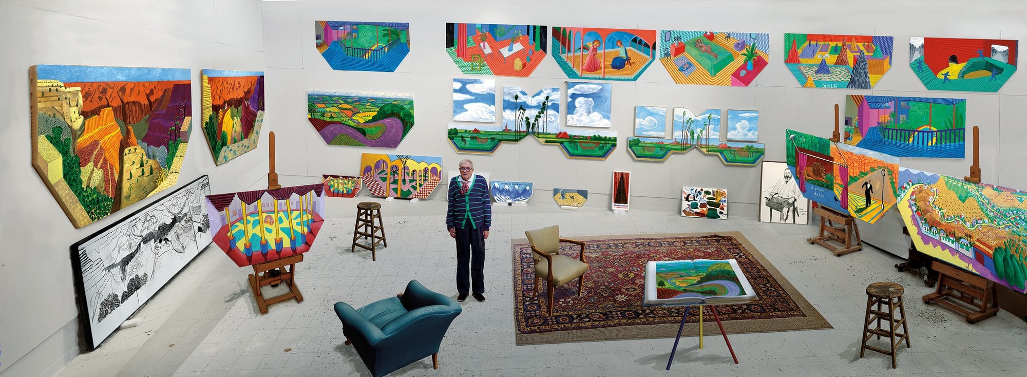 David Hockney 〈工作室內，2017年12月〉 （In the Studio, December 2017），2017年，攝影拼貼作品、紙本輸出，裱貼於Dibond鋁塑複合板（7件一組），整體尺寸278.1 × 760.1公分…