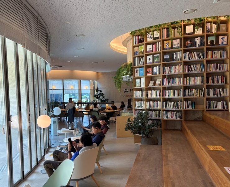 【專欄｜旅行的終點是圖書館】讓有書的地方，成為人們休息之處— 陽川公園Book Shelter