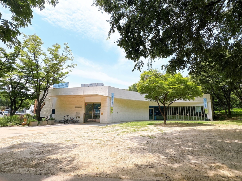 陽川公園책쉼터的外觀