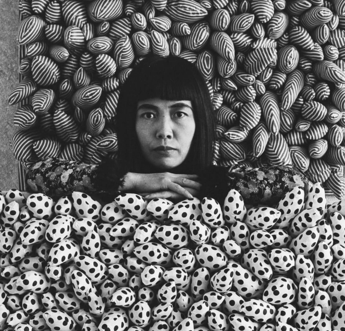 Yayoi-Kusama-Facets-of-contemporary-eroticism-Internationale-Galerij-Orez-1965-Foto-©-Marianne-Dommisse-Nederlands-Fotom…