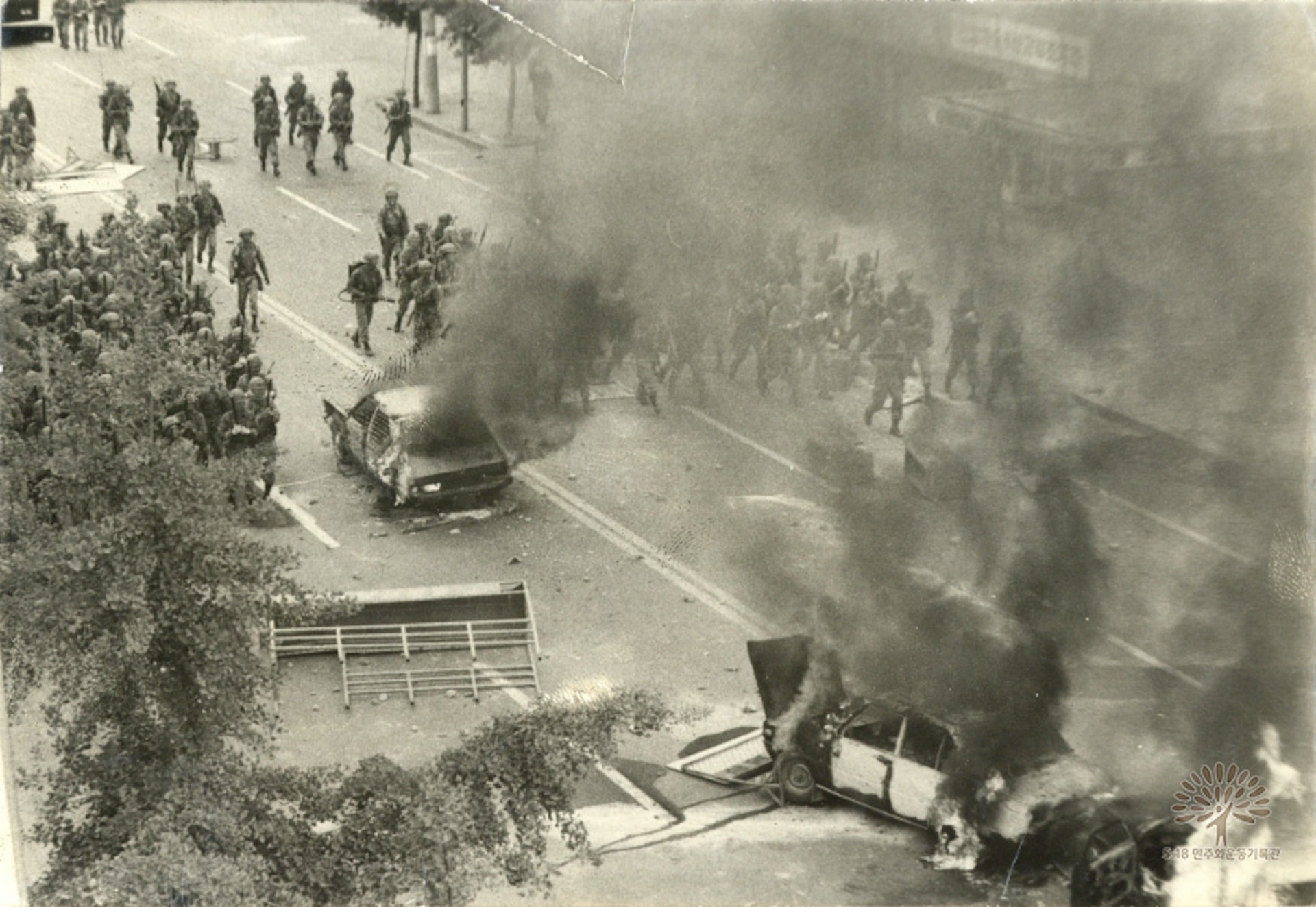 1980年5月「光州民主化運動」相關影像，攝影／捐贈：趙光欽（조광흠，Jo Gwang-heum）。（圖片來源：5．18民主化運動記錄館〔5·18 Archives〕）