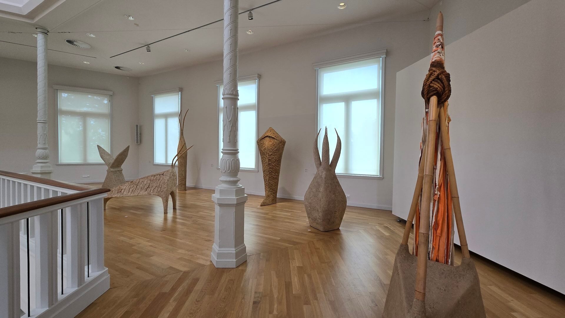 土耳其藝術家艾斯瑪・伊伊托盧（Esma Yiğitoğlu）的展間位於安恆美術館內。（攝影／高森信男）