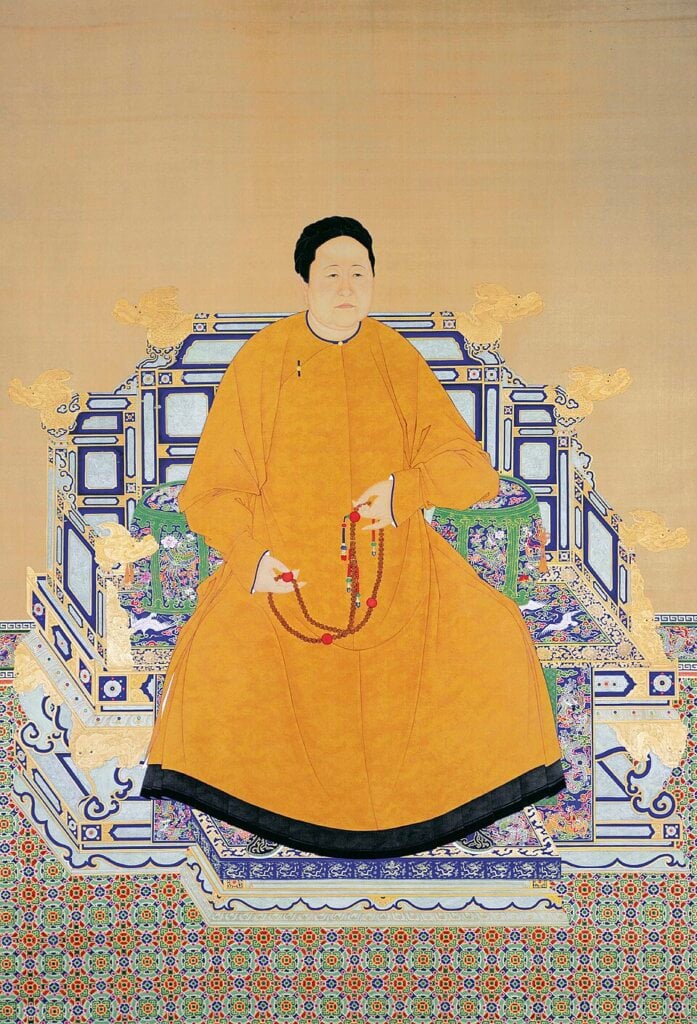 〈孝莊文皇后常服像〉，北京故宮博物院藏。圖取自 Wikimedia Common。