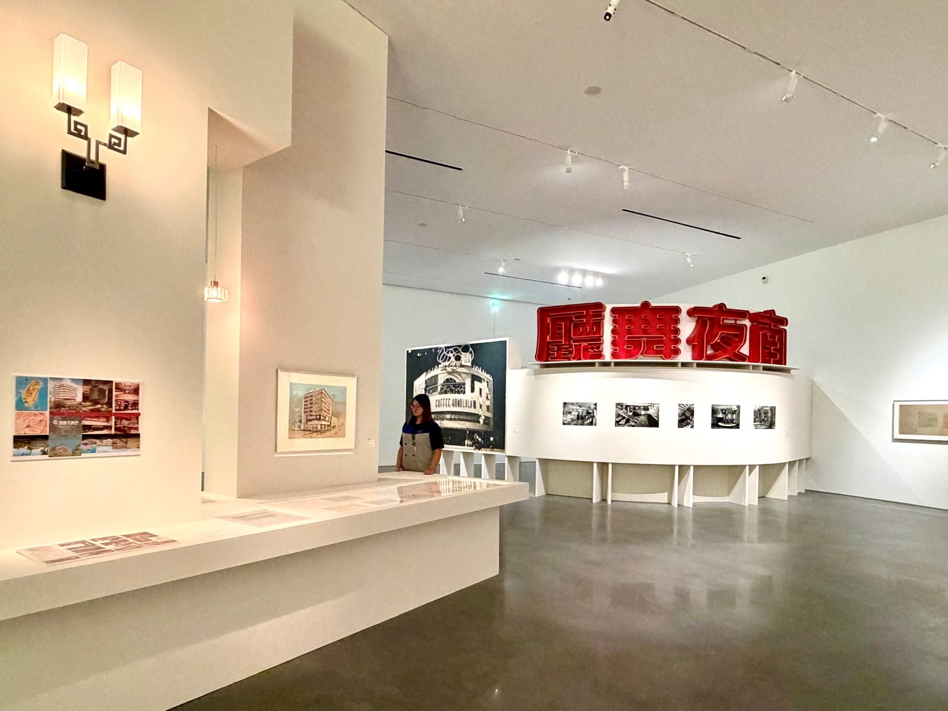 「搖擺阿哥哥—時代跨域者王水河」展場一景。（本刊資料室）