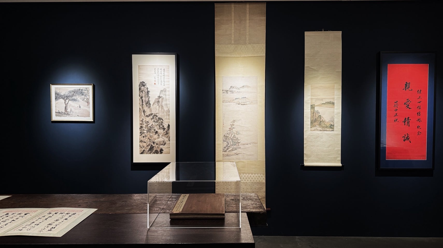 香港邦瀚斯2026秋季拍賣會「中國書畫」台北預展。攝影／喬晶晶。
