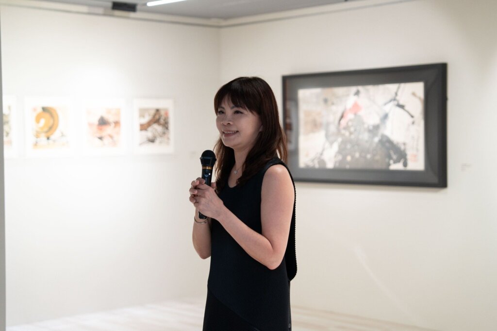 趙占鰲女兒趙蘊慈籌辦「墨韻彩章——趙占鰲藝術回顧展」，重新整理父親跨越水墨與油畫的創作歷程，將趙占鰲這條既孤獨又堅定的藝術之路，帶回公共觀看與藝術史討論之中。攝影／張國維。