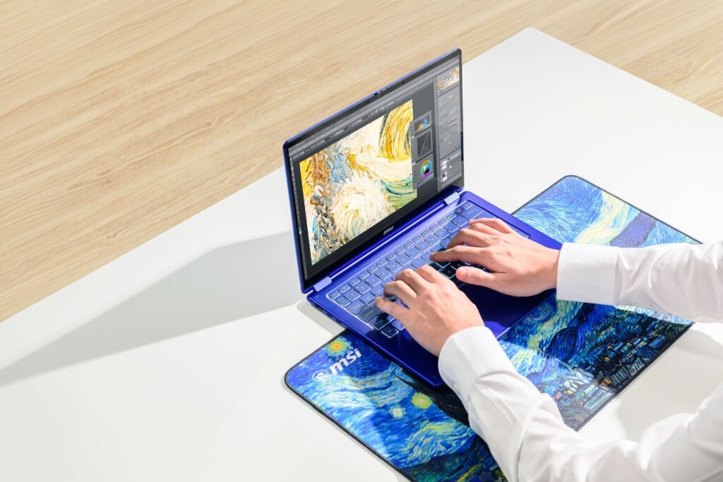 Prestige 14 Flip AI+ Vincent van Gogh Edition_Scenario Photo (24)