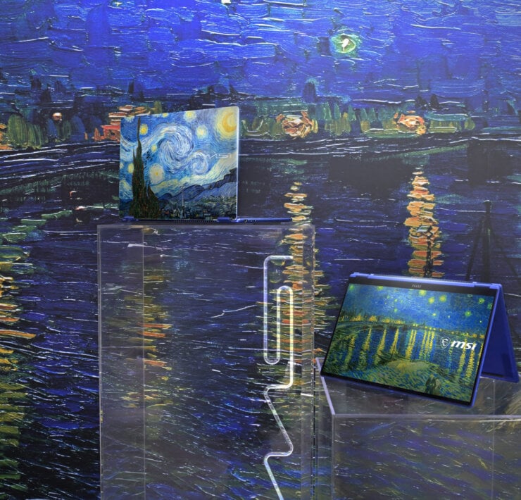 Prestige 14 Flip AI+ Vincent van Gogh Edition_Scenario Photo (4)