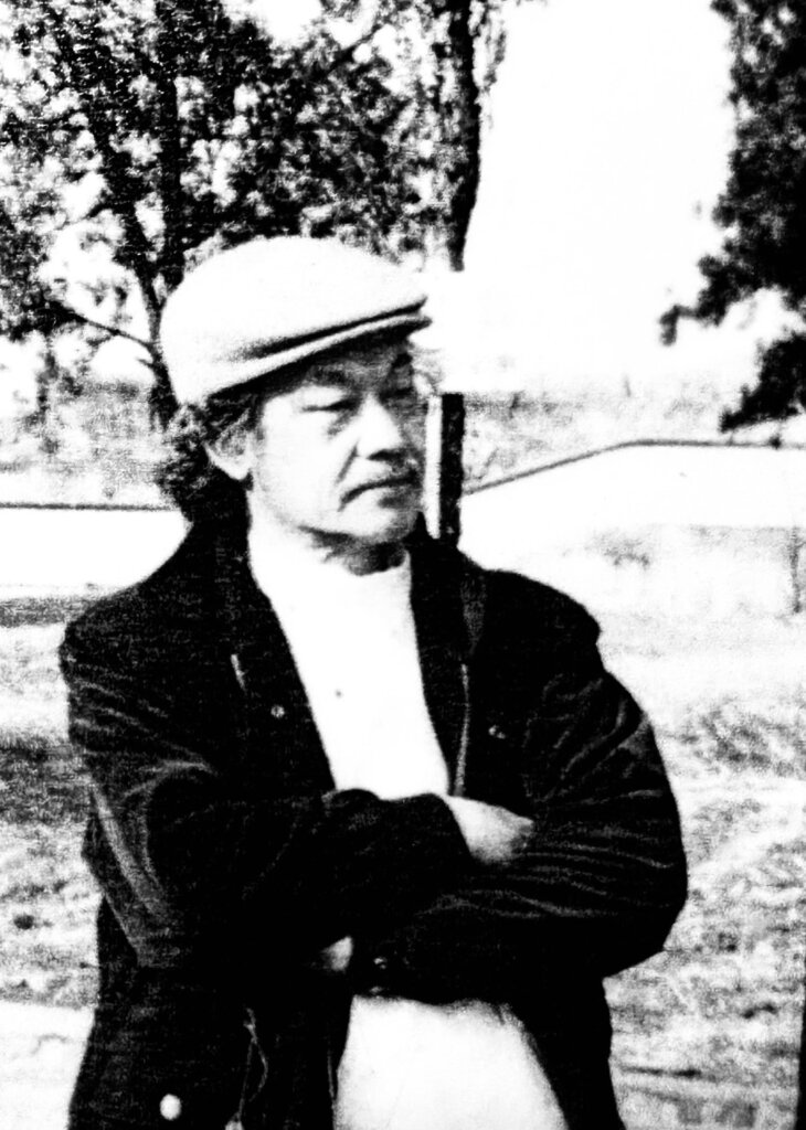 趙占鰲（1932-2019)，一生跨越水墨與油畫、具象與抽象，在東方筆意與西方媒材之間反覆試探，也在生命經驗的磨礪中淬鍊出個人的繪畫語言。圖／&nbsp;趙占鰲官方藝術網站。