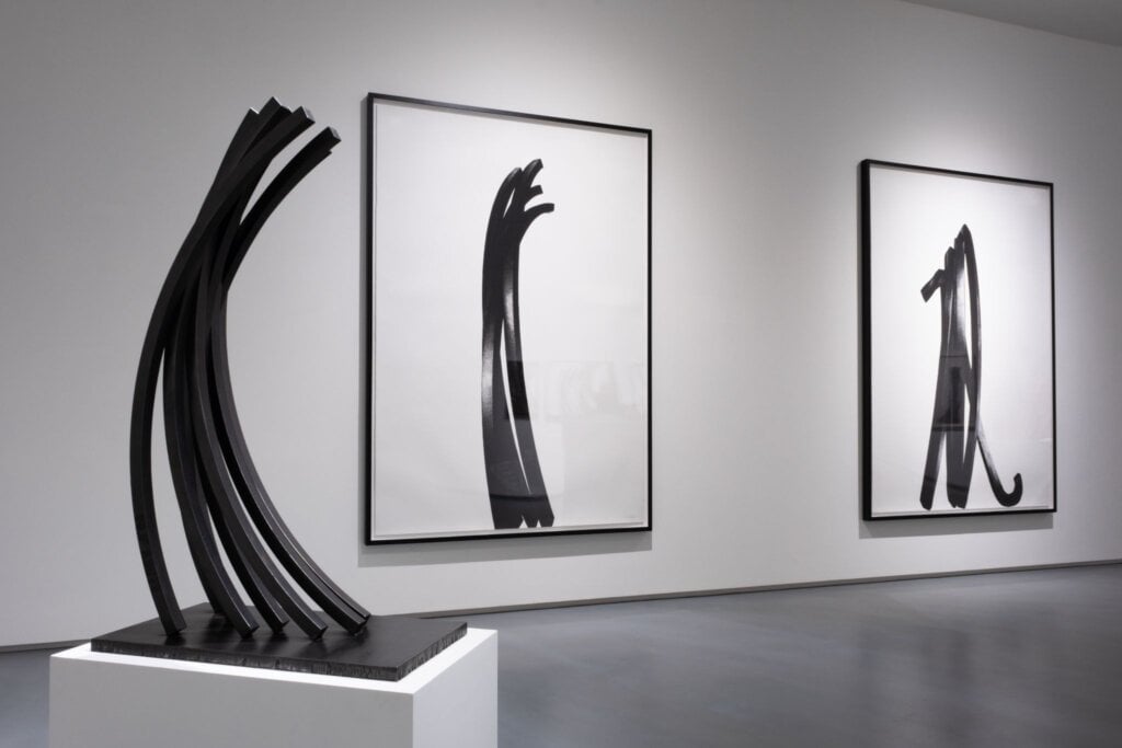 亞洲藝術中心「Bernar Venet: Indeterminate Radicality」展場一景。 （圖片提供：亞洲藝術中心）